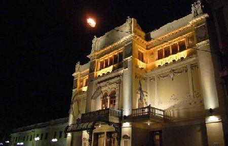 Juan de Vera Theatre