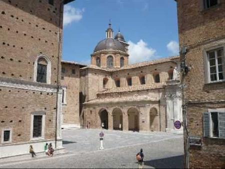 Pesaro E Urbino