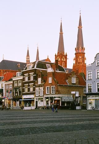 The Market Square Square