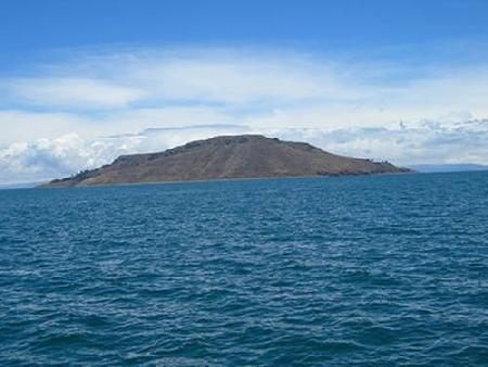 Amantani  Island