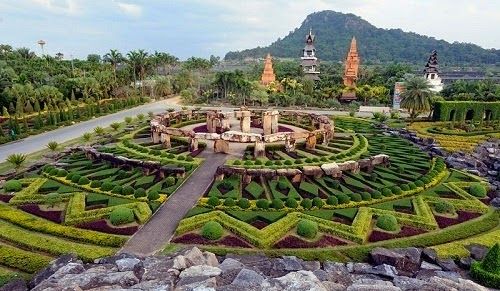 Thailand chengmai Wat Chidi Luang Monument Wat Chidi Luang Monument Thailand - chengmai - Thailand