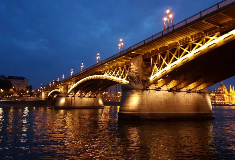 Hungary Budapest Petofi Bridge Petofi Bridge Hungary - Budapest - Hungary