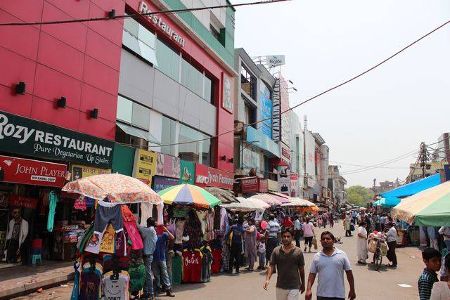 India New Delhi Lajpat Nagar Central Market‬ Lajpat Nagar Central Market‬ India - New Delhi - India