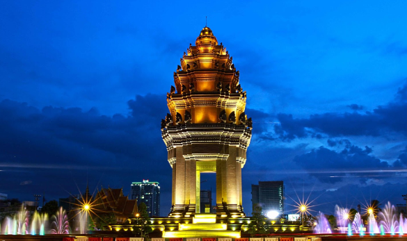 Cambodia Phnum Penh The Independence Monument The Independence Monument Phnum Penh - Phnum Penh - Cambodia