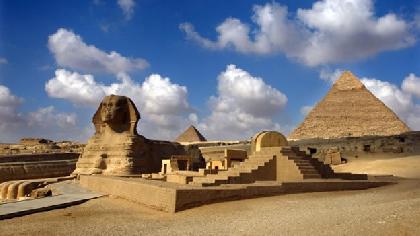Pirámides de Giza, Ciudad de Menfis y Pirámide de Sakkara (8Horas)