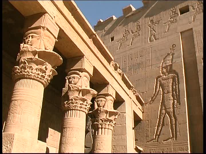 Crucero por el Nilo durante una noche desde Luxor a Asuán