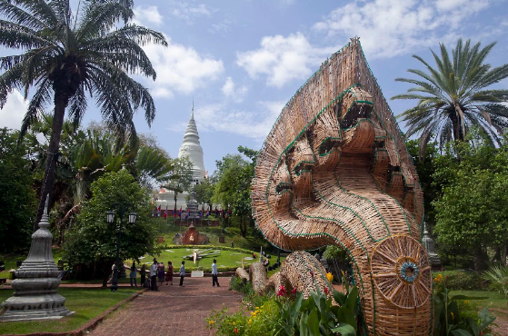 Cambodia Phnum Penh Wat Phnom Wat Phnom Cambodia - Phnum Penh - Cambodia