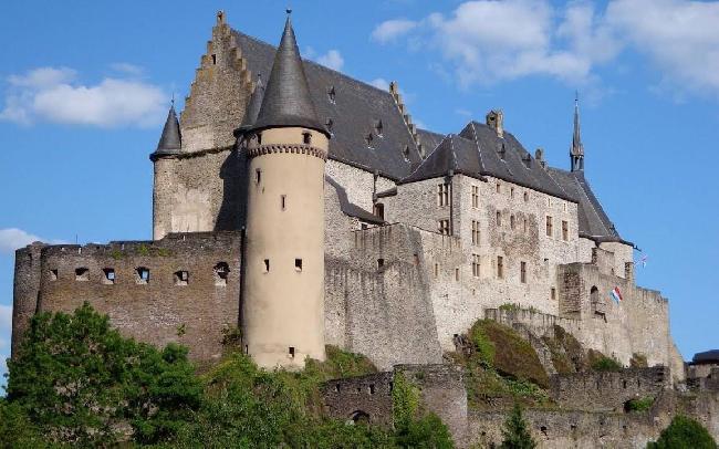 Luxembourg Luxemburg Vianden Castle Vianden Castle Luxembourg - Luxemburg - Luxembourg