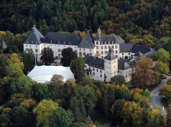Luxembourg Luxemburg Wiltz Castle Wiltz Castle Luxembourg - Luxemburg - Luxembourg
