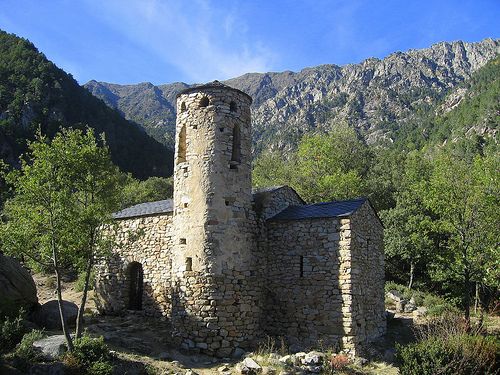 Andorra Collet de Sant Vicenç Enclar Necropolis Enclar Necropolis Andorra - Collet de Sant Vicenç - Andorra