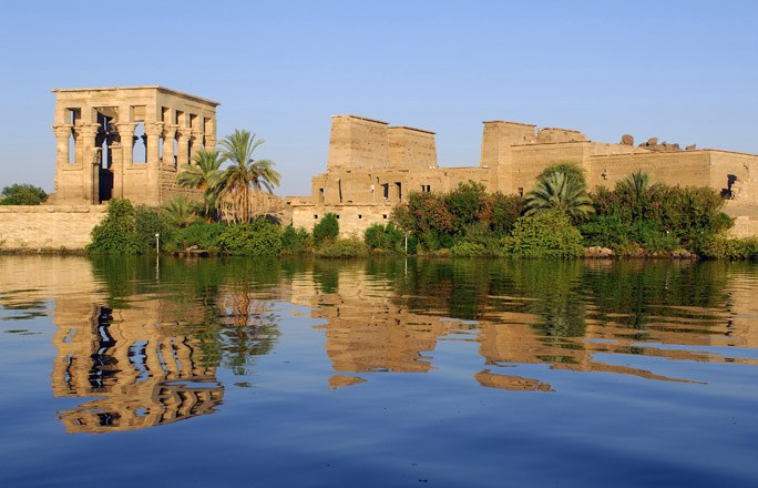 Private Tour to Abu Simbel Temples by Coach